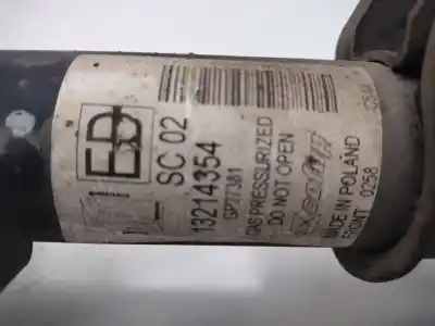Pezzo di ricambio per auto di seconda mano Ammortizzatore Anteriore Destro per OPEL CORSA D Limited Edition Riferimenti OEM IAM 13214354  