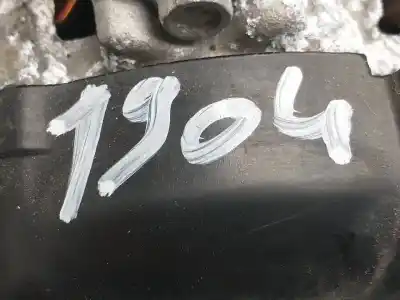 Pezzo di ricambio per auto di seconda mano alternatore per ford focus lim. sport riferimenti oem iam ms1042113330  cv6t10300ga