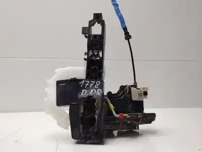 Pezzo di ricambio per auto di seconda mano serratura porta anteriore destra per kia ceed business riferimenti oem iam 81320j7000  