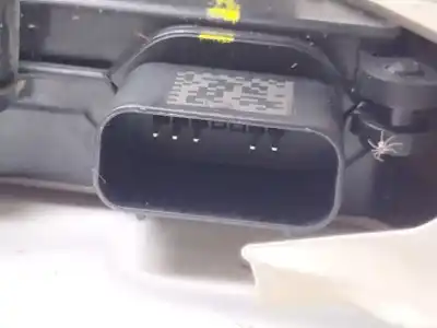 Pezzo di ricambio per auto di seconda mano serratura porta anteriore destra per kia ceed business riferimenti oem iam 81320j7000  