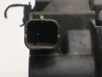 Peça sobressalente para automóvel em segunda mão alternador por citroen c3 exclusive referências oem iam 9835689480  