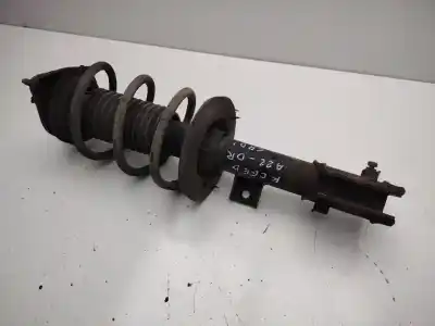 Pezzo di ricambio per auto di seconda mano ammortizzatore anteriore destro per kia ceed business riferimenti oem iam   