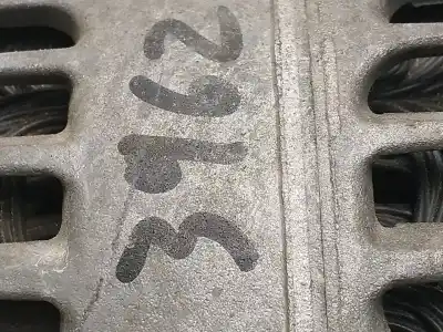 Peça sobressalente para automóvel em segunda mão alternador por ford kuga (cbs) st-line 120 cv / 88 kw referências oem iam 2118016131  fg15t137