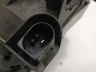 Peça sobressalente para automóvel em segunda mão alternador por ford kuga (cbs) st-line 120 cv / 88 kw referências oem iam 2118016131  fg15t137