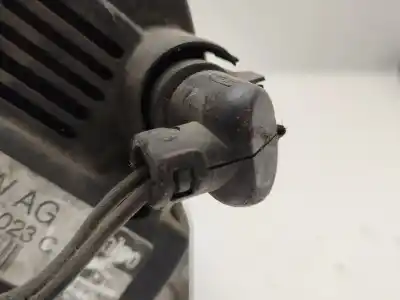 Peça sobressalente para automóvel em segunda mão alternador por audi a3 (8p) 1.6 102 cv / 75 kw referências oem iam 06f903023c  403020054