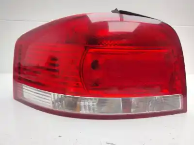 Peça sobressalente para automóvel em segunda mão Farolim Traseiro Esquerdo por AUDI A3 (8P1) 2.0 TDI 16V Referências OEM IAM 280401  