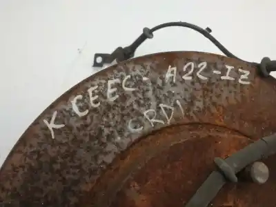 Second-hand car spare part front left knuckle for kia cee'd (jd) 1.6 crdi 110 oem iam references   