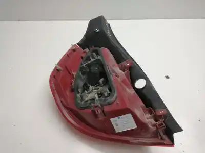 Second-hand car spare part Right Tailgate Light for RENAULT CLIO III Extreme 106 CV / 78 KW OEM IAM references 020290999  