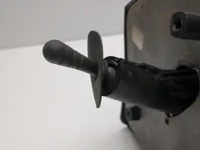 Автозапчасти б/у задний вид справа за renault twingo authentique ссылки oem iam 0206024  0306024