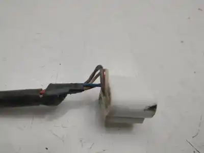 Pezzo di ricambio per auto di seconda mano SPECCHIO SINISTRO per TOYOTA AURIS (E18)  Riferimenti OEM IAM 024112  