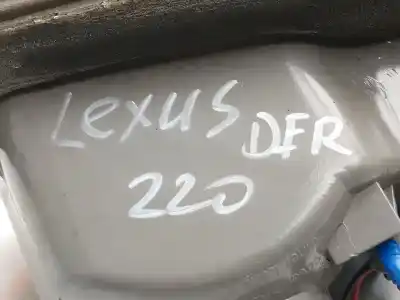 Second-hand car spare part interior rear right light for lexus is200 (ds2/is2) * oem iam references 1090037  
