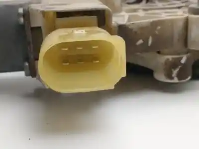 Автозапчасти б/у  за BMW SERIE 1 BERLINA (E81/E87)  ссылки OEM IAM 7067795S  7138465E