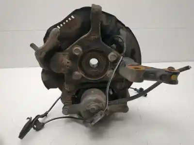 Second-hand car spare part front left knuckle for toyota auris (e18) 1.8 hybrid active oem iam references   