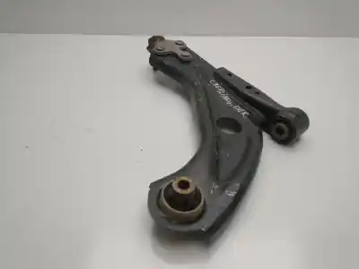 Peça sobressalente para automóvel em segunda mão braço de suspensão inferior dianteiro direito por citroen c4 lim. white attraction referências oem iam 98138522  