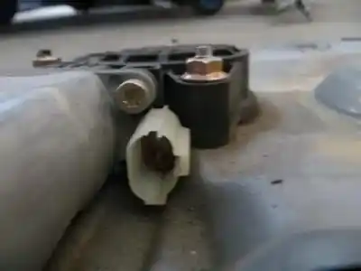 Second-hand car spare part driver left window regulator for hyundai trajet 2.0 d-4ea oem iam references   