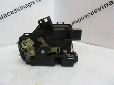 Second-hand car spare part left front door lock for audi a4 b6 (8e2) 1.9 tdi oem iam references   