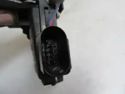 Second-hand car spare part left front door lock for audi a4 b6 (8e2) 1.9 tdi oem iam references   