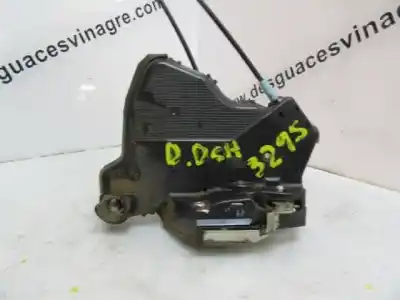 Second-hand car spare part front right door lock for toyota hilux vii pick-up (_n1_, _n2_, _n3_) 2.5 d-4d 4wd (kun25_) oem iam references  Second-hand car spare part front right door lock for toyota hilux vii pick-up (_n1_, _n2_, _n3_) 2.5 d-4d 4wd (kun25_) oem iam references