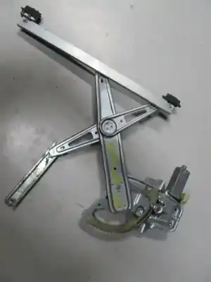 Peça sobressalente para automóvel em segunda mão elevador de vidros dianteiro direito por toyota yaris (_p1_) 1.0 (scp10_) referências oem iam 