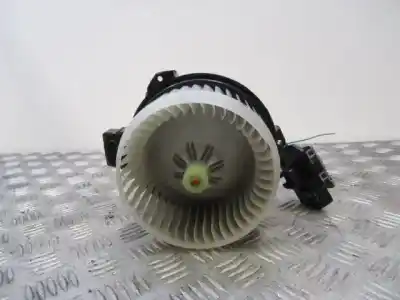 Tweedehands auto-onderdeel verwarmingsmotor voor toyota yaris (_p9_) 1.33 vvt-i (nsp90_) oem iam-referenties av2727000311