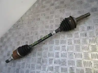 Tweedehands auto-onderdeel transmissie links voor voor toyota yaris (_p9_) 1.33 vvt-i (nsp90_) oem iam-referenties 10195863