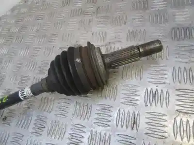 Second-hand car spare part front left transmission for toyota yaris (_p9_) 1.33 vvt-i (nsp90_) oem iam references 10195863  
