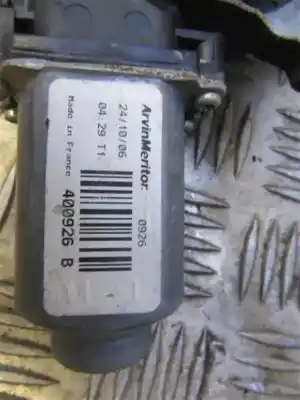 Peça sobressalente para automóvel em segunda mão elevador de vidros dianteiro direito por nissan note (e11, ne11) 1.5 dci referências oem iam 400926 b  