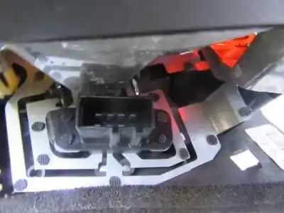 Second-hand car spare part right tailgate light for bmw 3 (e46) 320 d oem iam references   