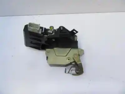 Peça sobressalente para automóvel em segunda mão FECHADURA DA PORTA DIANTEIRA DIREITA por BMW 5 (E39)  Referências OEM IAM 40620751  