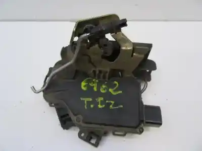 Second-hand car spare part rear left door lock for audi a6 avant (4b5) 2.5 tdi oem iam references 4b0839015g