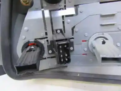 Second-hand car spare part left tailgate light for bmw 3 (e36) 318 tds oem iam references 63211387361  