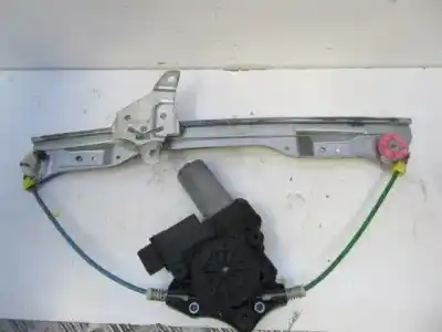 Second-hand car spare part passenger side right window regulator for opel corsa d (s07) 1.4 (l08, l68) oem iam references 13447039  