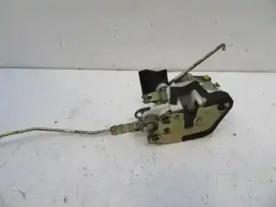 Peça sobressalente para automóvel em segunda mão fechadura da porta dianteira direita por hyundai coupe i (rd) 2.0 16v referências oem iam 9573027020