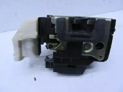 Second-hand car spare part left front door lock for fiat palio weekend (178_, 173_, 373_, 374_, 171_) 1.7 td oem iam references 0046847045