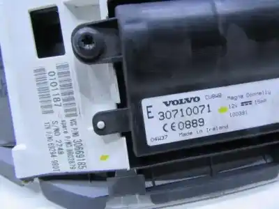 Автозапчастина б/у панель інструментів для volvo s40 ii (544) 2.0 d посилання на oem iam 30710071  