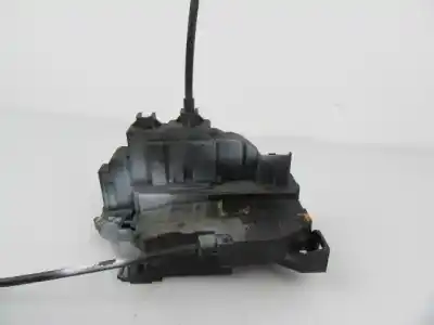 Second-hand car spare part rear right door lock for renault clio iii (br0/1, cr0/1) 1.2 16v (br02, br0j, br11, cr02, cr0j, cr11) oem iam references 8200300129  300129f