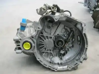 Second-hand car spare part gearbox for hyundai coupe i (rd) 1.6 16v oem iam references jw1873