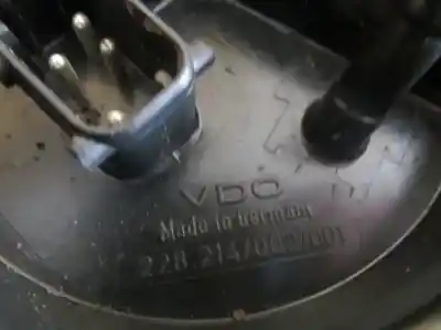 Peça sobressalente para automóvel em segunda mão bomba de combustivel por bmw 3 (e46) 320 d referências oem iam 228214002001  