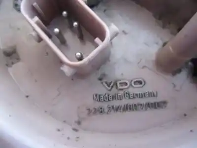 Peça sobressalente para automóvel em segunda mão bomba de combustivel por bmw 3 (e46) 320 d referências oem iam 225214002002  