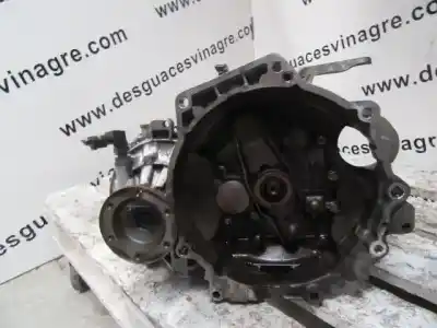 Tweedehands auto-onderdeel VERSNELLINGSBAK voor VOLKSWAGEN POLO (6N2)  OEM IAM-referenties GGV  
