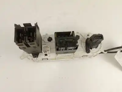 Peça sobressalente para automóvel em segunda mão comando de sofagem (chauffage / ar condicionado)  por ford mondeo 1.8 g referências oem iam   