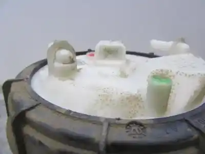 Автозапчастина б/у паливний насос для renault laguna iii (bt0/1) 2.0 dci (bt01, bt08, bt09, bt0e, bt0k, bt12, bt1c, bt1d,... посилання на oem iam 170110001r  10025460100