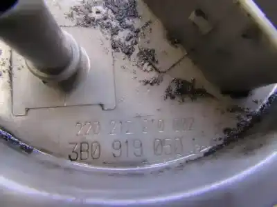 Автозапчастина б/у паливний насос для skoda superb i (3u4) 2.0 tdi посилання на oem iam 3b0919050b 220212010002 