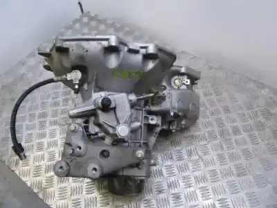 Pièce détachée automobile d'occasion boîte de vitesses pour opel astra g fastback (t98) 1.7 dti 16v (f08, f48) références oem iam 90400209  