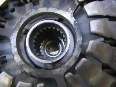 Second-hand car spare part clutch kit for bmw x3 (e83) xdrive 20 d oem iam references 124041310 luk  