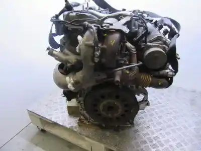 Pièce détachée automobile d'occasion moteur complet pour renault espace 3.0 dci automatica références oem iam p9xa701  
