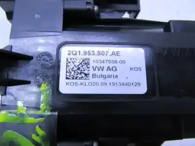 Peça sobressalente para automóvel em segunda mão comutador de limpa vidros por seat ibiza v (kj1, kjg) 1.0 tsi referências oem iam 2q1953507ae  