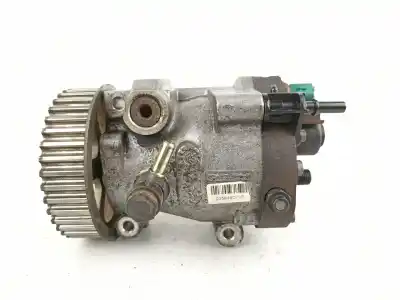 Pièce détachée automobile d'occasion pompe à injection pour renault clio ii (bb_, cb_) 1.5 dci (b/cb08) références oem iam 8200057225  r9042a013a