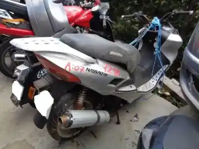 Pezzo di ricambio per auto di seconda mano carrozzeria per aiyumo yy125t-25 classic riferimenti oem iam   