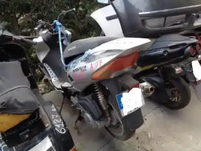 Pezzo di ricambio per auto di seconda mano carrozzeria per aiyumo yy125t-25 classic riferimenti oem iam   